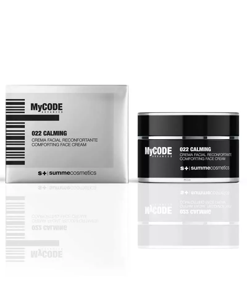 Regenerierende Creme für gestresste Haut. Summecosmetics